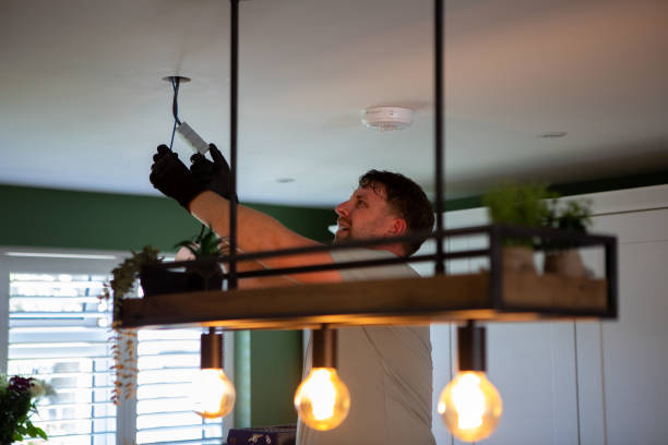 Best Electrical Outlet Repair  in Bellefontaine Neighbors, MO