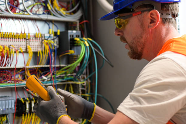Best Residential Electrician Services  in Bellefontaine Neighbors, MO