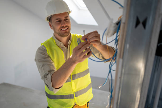 Best Electrical Contractors for Businesses  in Bellefontaine Neighbors, MO